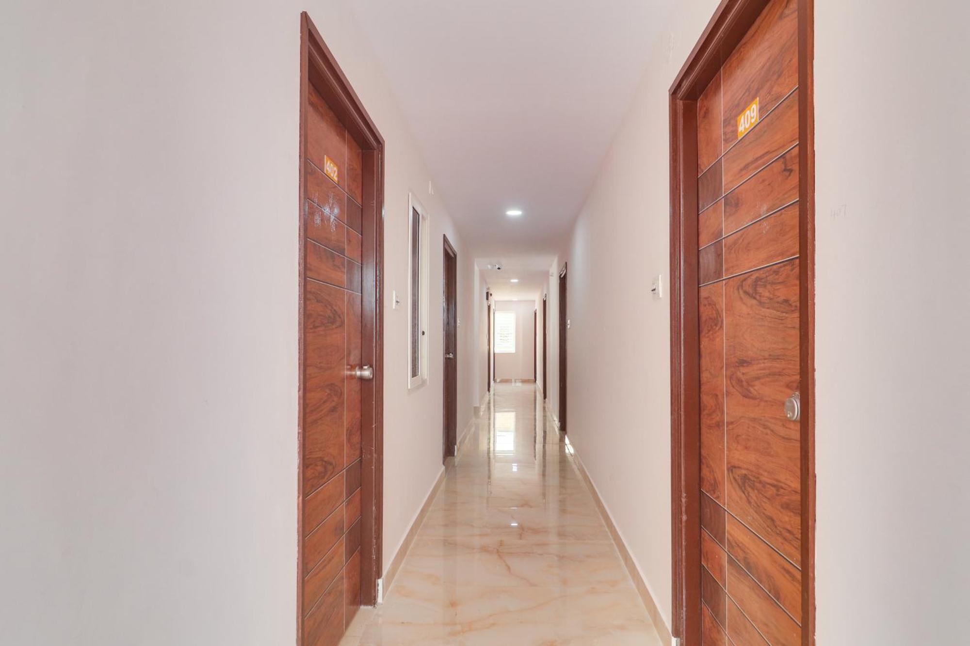 Hotel Collection O Rbs Kothapet-Nagole Road Hyderabad Esterno foto