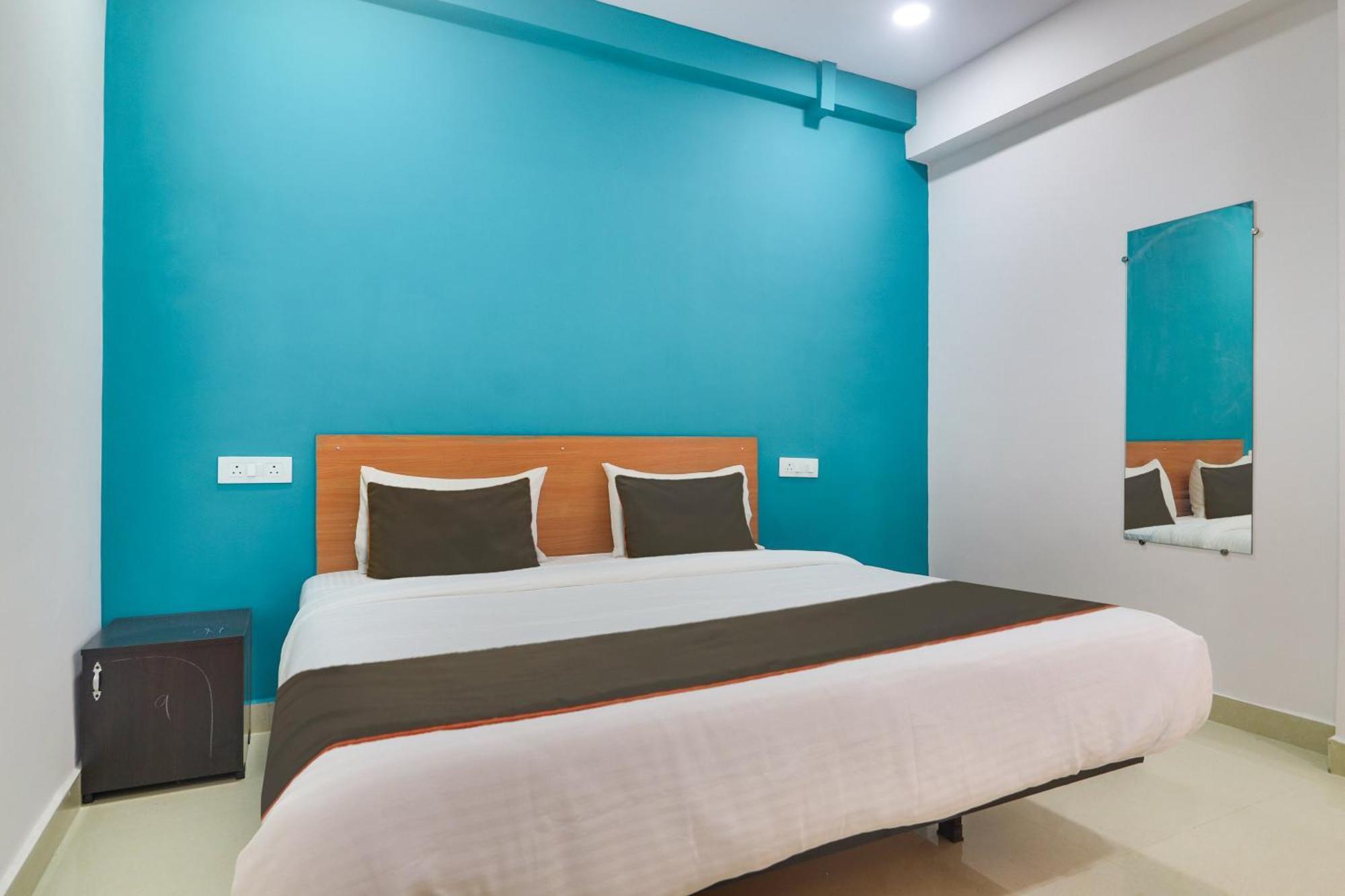 Hotel Collection O Rbs Kothapet-Nagole Road Hyderabad Esterno foto