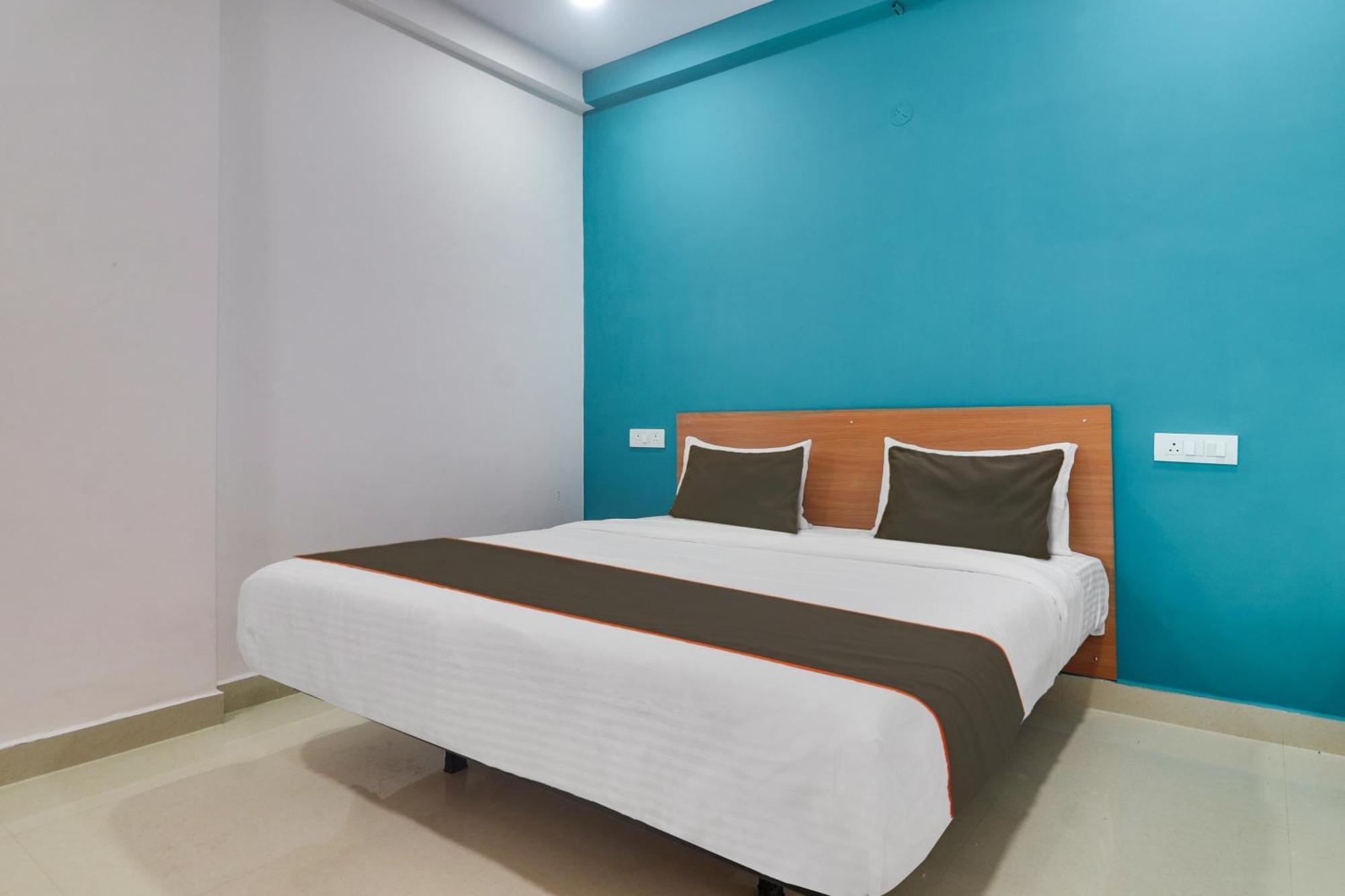 Hotel Collection O Rbs Kothapet-Nagole Road Hyderabad Esterno foto